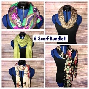 5 Scarf Bundle!! ❄️